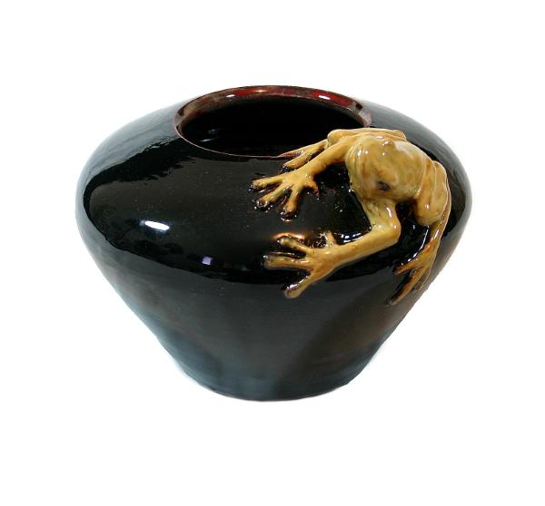 Yellow frog bowl
